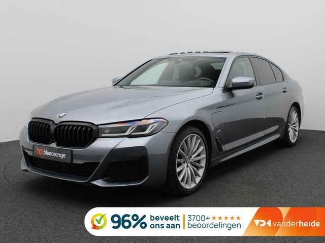 BMW 5-SERIE 545e xDrive High Executive 394PK Aut. M-Sport, Pano-Schuifdak, SOH 90%, M-Sport, Head-Up Display, Stoel-Stuurverwarming, Stoelkoeling, Memorystoel, 360gr. Camera, Keyless