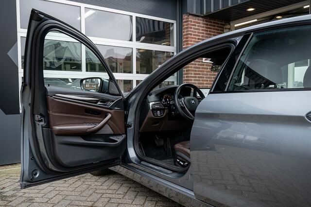 BMW 5-SERIE 540 540i Luxury Line | Schuifdak | Comfort Seats | Harman/Kardon | Head-Up | ACC | Nappa Leder |