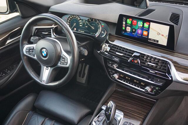BMW 5-SERIE Touring 530i High Executive | M-Sport | 4WS | PANO |