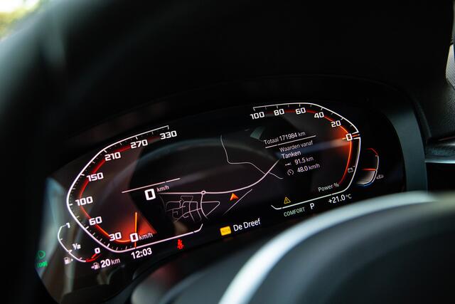 BMW 5-SERIE 540i High Executive M-Sport , Bowers&Wilkins, NAP, HUD, Laser, Schuif/Kanteldak