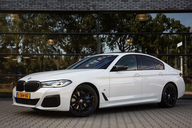 BMW 5-SERIE 540i High Executive M-Sport , Bowers&Wilkins, NAP, HUD, Laser, Schuif/Kanteldak