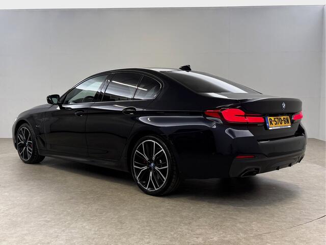 BMW 5-SERIE 520e Business Edition Plus M-Sport | Pano | Virtual | HuD | BMW Laser | 360° | Memory | Sfeer | Carplay