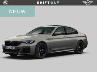 BMW 5-SERIE