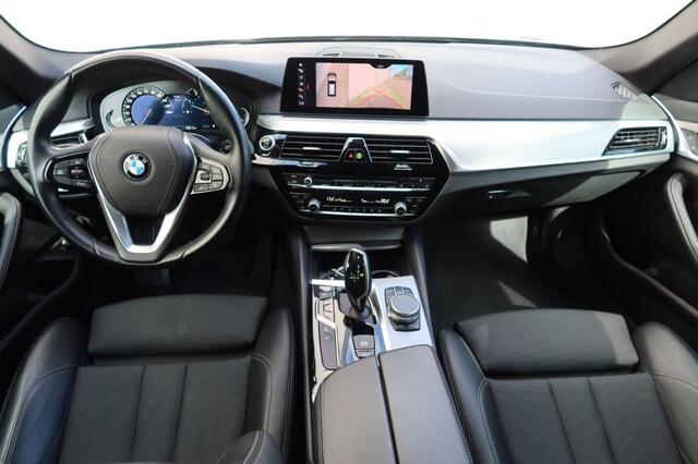 BMW 5-SERIE 520I SPORT-LINE , 360 CAMERA