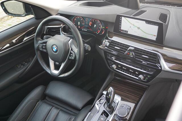 BMW 5-SERIE Touring 530i xDrive High Executive