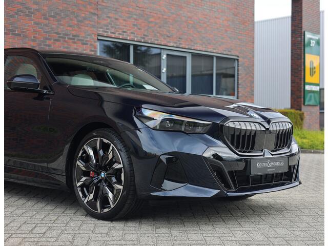 BMW 5-SERIE Touring 550e xDrive | Pano - Trekhaak - HUD