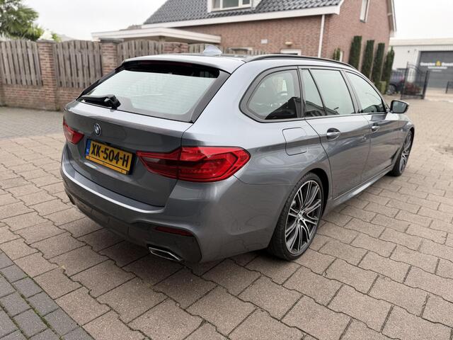 BMW 5-SERIE Touring 520i M-Sport Pano|HarmanKardon|360Cam|Adaptief