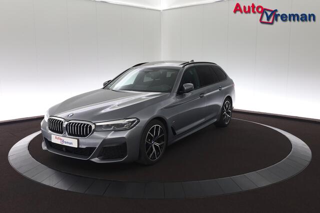 BMW 5-SERIE Touring 520d 190pk -M Sport / Pano / Shadow Line-