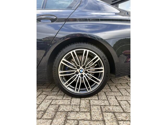 BMW 5-SERIE 530e M-Sport Vol! | Pano | Soft Close | Head-Up | Service contract |