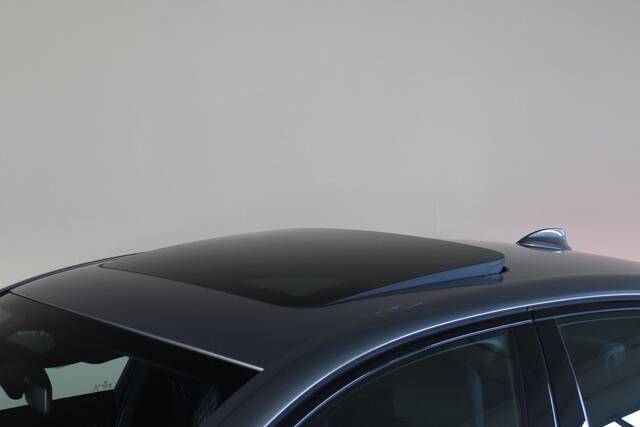 BMW 5-SERIE 530e Business Edition Plus - NL Auto!! Stoelverw I Mem. Seats I Pano