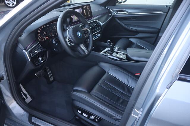 BMW 5-SERIE 530e Business Edition Plus - NL Auto!! Stoelverw I Mem. Seats I Pano