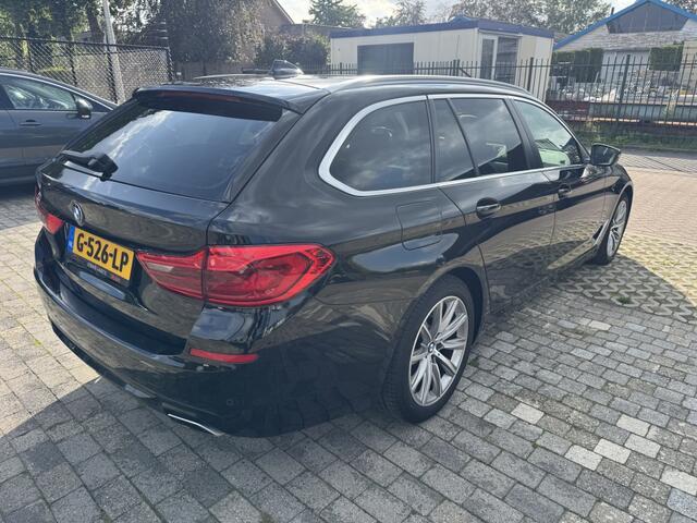 BMW 5-SERIE Touring 540i xD High Exe