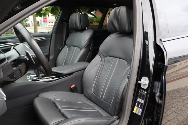 BMW 5-SERIE 530e (292pk) M pakket HUD/HenK/Pano/Comfort Stoelen/20inch