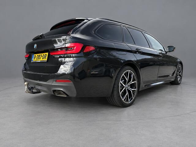 BMW 5-SERIE Touring 520i Business Edition Plus | Trekhaak elek. | Leder