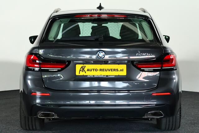 BMW 5-SERIE Touring 530e xDrive Business Edition Plus Navi / Cruise / HUD / Panorama / Carplay