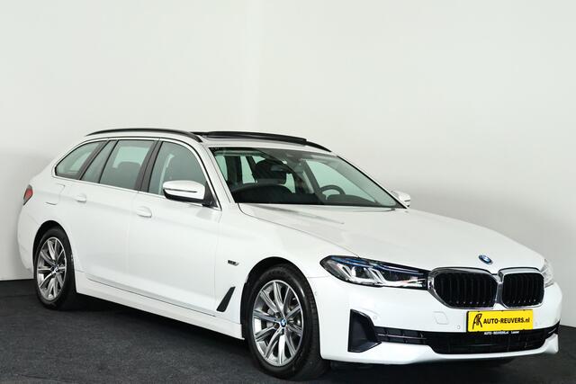 BMW 5-SERIE Touring 530e xDrive Business Edition Plus Navi / Cruise / HUD / Panorama / Carplay