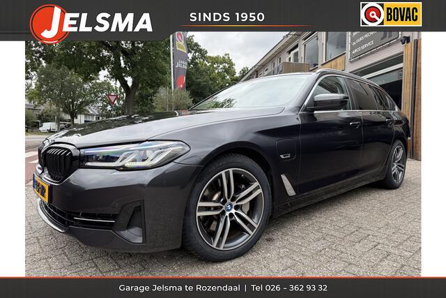 BMW 5-SERIE Touring 530e Business Edition Plus, Sport-leder Dakota | Orig NL auto | Navi & CarPlay