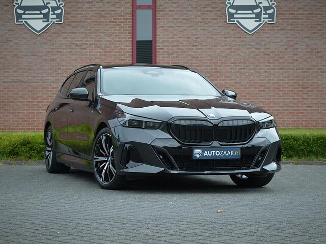 BMW 5-SERIE Touring 530e Touring M Sport Pro | B&W | Active Steering