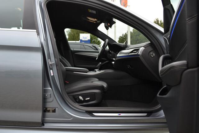 BMW 5-SERIE Touring 520i M Sportpakket | NL Auto | Stoelverst el geheug. | Stoelverw. | Trekhaak 2000kg |