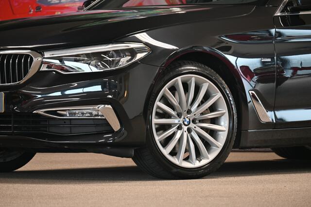 BMW 5-SERIE 540i xDrive High Executive