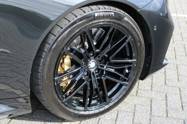 BMW 5-SERIE Touring M5 Automaat / Panoramadak / M Drive Professional / M Carbon-keramische remmen / Comfort Access / Comfort Access / Bowers & Wilkins / Parking Assistant Professional