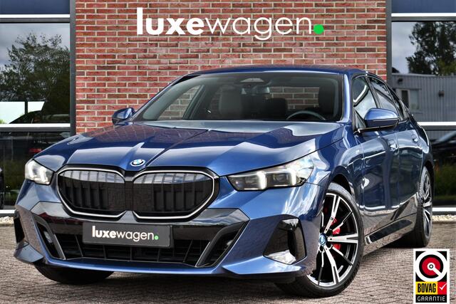 BMW 5-SERIE 550e xDrive M-Sport Pro B&W Trekh Prof-onderstel 20inch