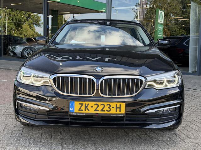 BMW 5-SERIE Touring 518d High Executive Edition LED | SFEER VERLICHTING |ELEKTRISCHE ACHTERKLEP | PARKEER SENROEN | LEDER | ELEKT STOELEN MET MEMORY | KEYLESS ENTRY/GO | NAVIGATIE | LASER KOPLAMPEN | STOEL VERWARMING |