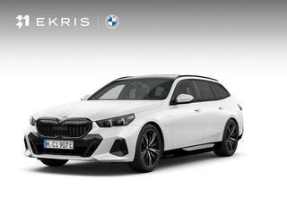 bmw-5-serie-touring-530e---m-sportpakket-pro---pano---trekha