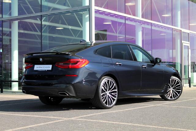 BMW 6-SERIE Gran Turismo 630d High Executive M Sport Automaat / Sportstoelen / Achteruitrijcamera / Comfort Access / Navigatie Professional / Stoelverwarming