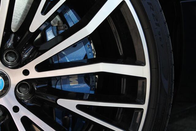 BMW 6-SERIE Gran Turismo 630d High Executive M Sport Automaat / Sportstoelen / Achteruitrijcamera / Comfort Access / Navigatie Professional / Stoelverwarming