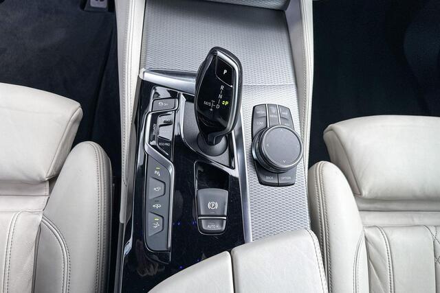 BMW 6-SERIE Gran Turismo 630i High Executive Edition