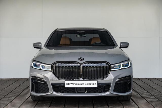BMW 7-SERIE Sedan 745e | High Executive / Model M Sport / Active Steering / BMW Personal CoPilot Pack / Massage /