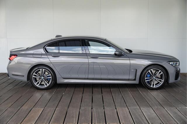 BMW 7-SERIE Sedan 745e | High Executive / Model M Sport / Active Steering / BMW Personal CoPilot Pack / Massage /