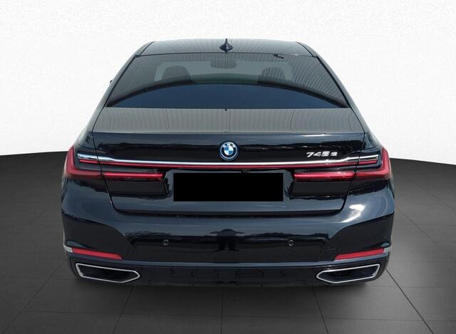 BMW 7-SERIE 745e High Executive ACC Entertainment Stoelkoeling Massage Soft Close 360 Camera