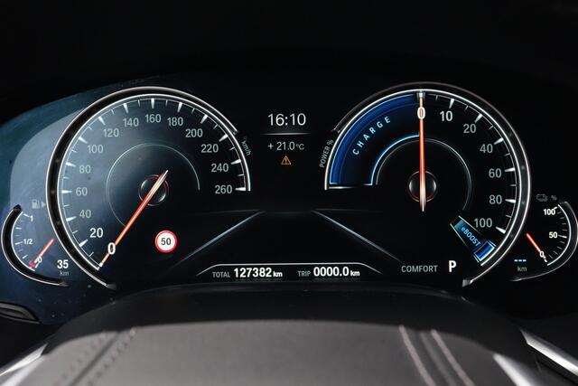 BMW 7-SERIE 740Le xDrive iPerformance High Executive 327pk Panoramadak/Navigatie/Camera