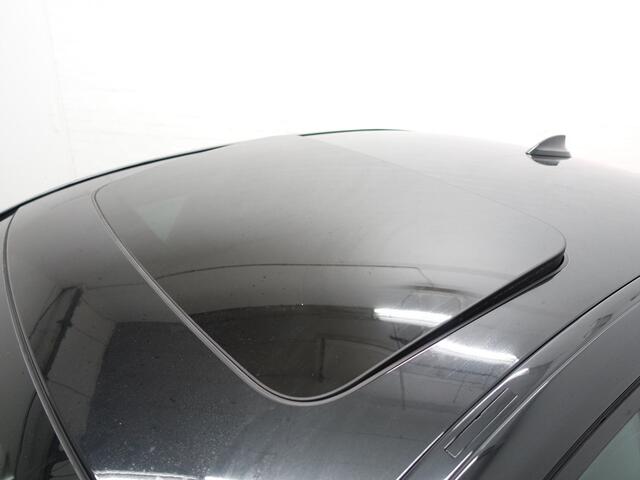 BMW 7-SERIE 730d High Exe M-Sport Aut8 - Schuifdak I Leer I Head up I Active steering I Harman Kardon I Full