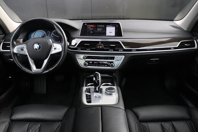 BMW 7-SERIE 740i High Executive | LEDER | SCHUIFDAK | MEMORY | STOELVERWARMING | HEAD-UP | CAMERA | NAVI | CRUISE |