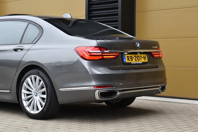 BMW 7-SERIE 740Li High Executive * Massage stoelen * Laser lichten * Adaptieve cruise control * Schuifdak * Surround view *