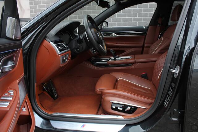 BMW 7-SERIE 750i xDrive High Executive / M Sport / Bowers & Wilkins / Carplay