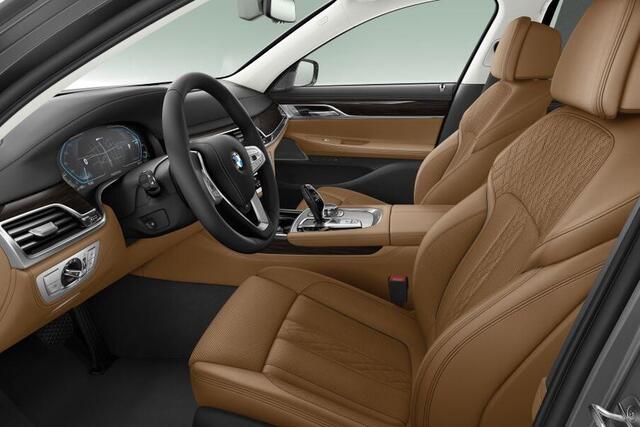 BMW 7-SERIE 745Le xDrive High Executive