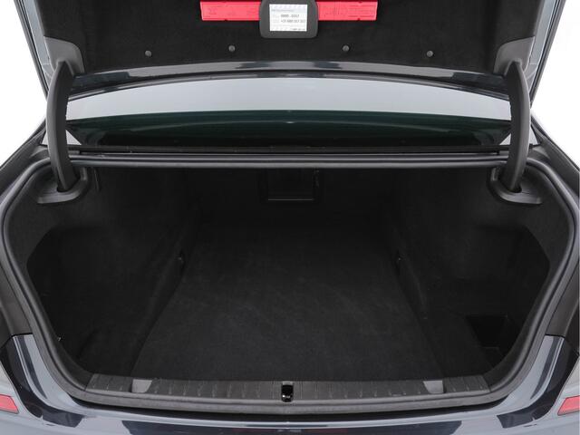 BMW 7-SERIE 730d xDrive High Executive Aut. *PANO | HEAD-UP | ADAPTIVE-CRUISE | FULL-LED | FULL-LEATHER | HARMAN/KARDON | SOFT-CLOSE | MEMORY-PACK | 360°CAMERA | DIGI-COCKPIT | BLIS | DAB+ | AMBIENT-LIGHT | 20''ALU*