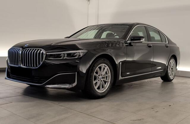 BMW 7-SERIE 730d xDrive 286 PK Head-Up Live Cockpit Soft Close