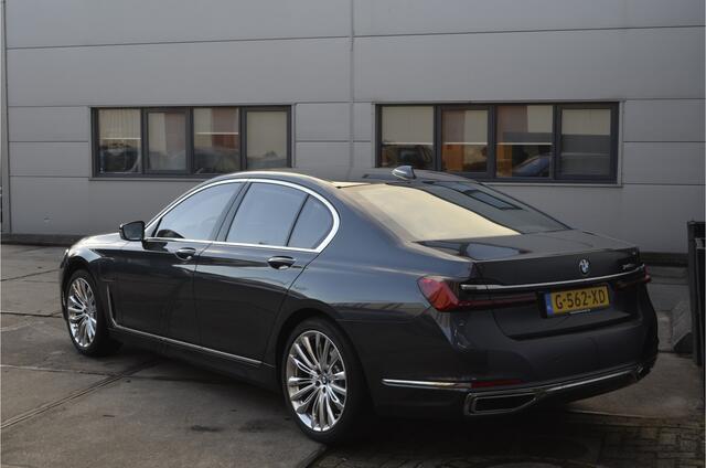 BMW 7-SERIE 745e High Executive