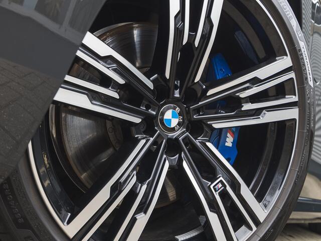 BMW 7-SERIE M760e xDrive - Executive Lounge - Rear Entertainment - Bowers & Wilkins