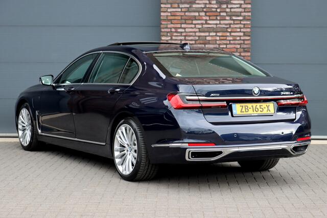 BMW 7-SERIE 745Le xDrive High Executive Aut8 | Panoramadak | Luchtvering | Surround Camera | HUD | Stoelventilatie | Memory | Harman/Kardon