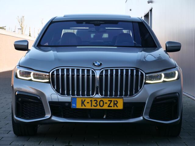 BMW 7-SERIE 745e 399pk High Executive i-Performance AUTOMAAT Laser LED / M-pakket / Alcantara hemel / Schuifdak