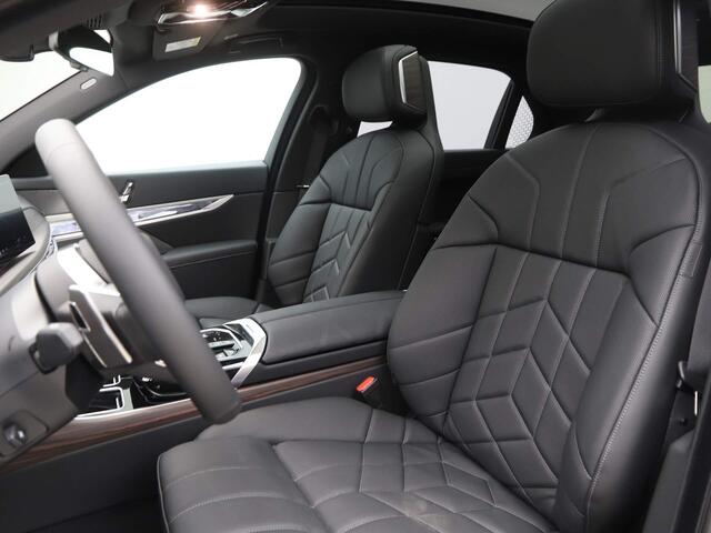 BMW 7-SERIE 740d xDrive