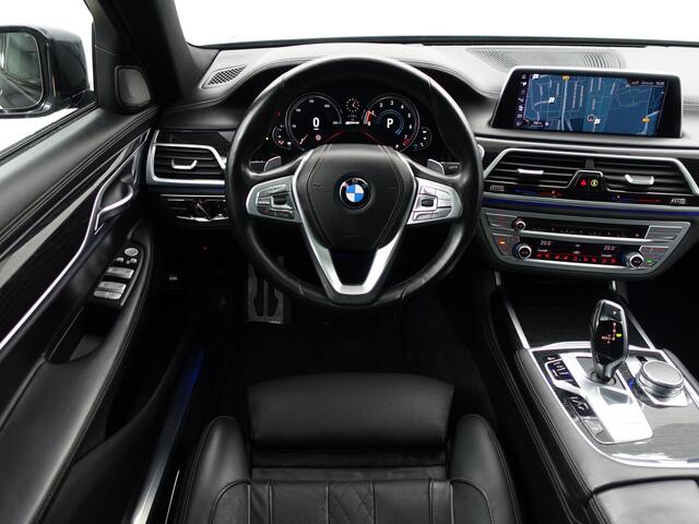 BMW 7-SERIE 740e iPerformance High Executive Soft close, Entertainment package, Harman Kardon, Schuifdak, Stoelventilatie