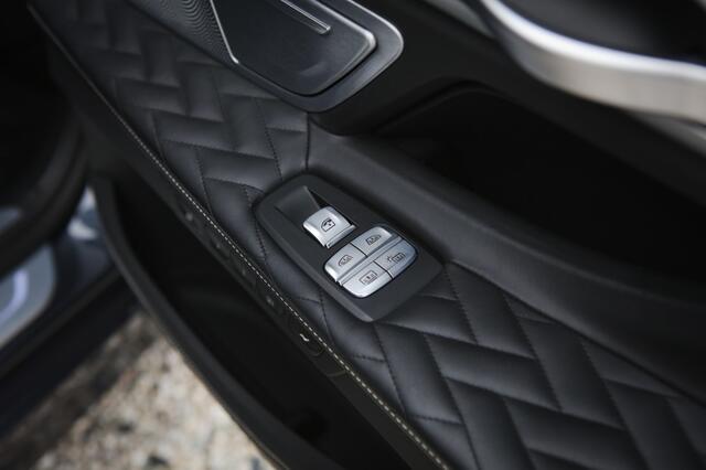 BMW 7-SERIE 745Le | 4X massage | HUD | Skylounge |