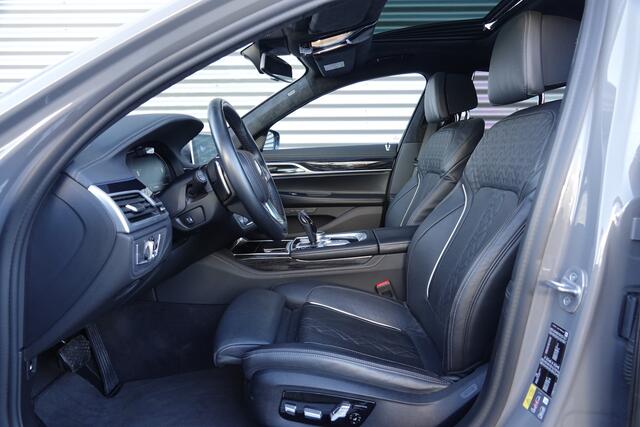 BMW 7-SERIE 745e High Executive | Schuifdak | H&K | Laser | HUD | Soft Close | Alcantara |